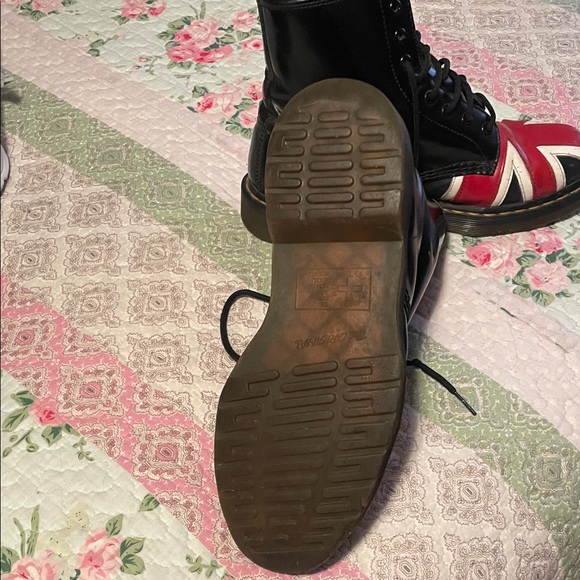 Dr. Martens Red and White Union Flag Boots - Picture 3 of 3